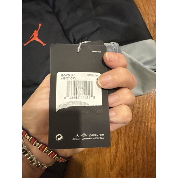 Nike Jordan Jumpman Boys' Tracksuit 2 Piece Set Jacket Pants Size 3/4 Years NWT - Picture 6 of 11